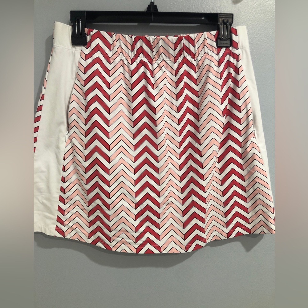 J McLaughlin Catalina Cloth Skort Red Pink Chevron Women's M Preppy Golf
